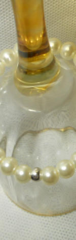 140. Bransoleta z pereł szklanych 8mm