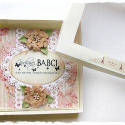 Kartka dla babci w pudełku