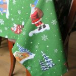 Obrus świąteczny Boże Narodzenie Wesoły Mikołaj 100 % bawełna - 240 cm x 143 cm - Bawełna typu płótno