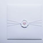 Kartka komunijna dla dziewczynki z różyczkami - Kartka na Pierwszą Komunię dla dziewczynki