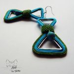 Infinity- kolczyki sutasz zieleń i turkus - trójkątne kolczyki sutasz