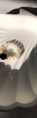 Pierścionek - perły z onyksem