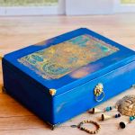 Kufer boho na biżuterię, mandala, złote dodatki, prezent - 