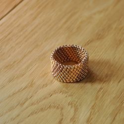 Pierścionek koralikowy złoty 6