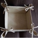 Rustykalny koszyk na pieczywo - 