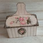 Romantyczne pudełko  z angielskimi różami - Drewniane ozdobne pudełko