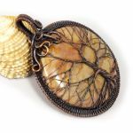 Amulet dzrewko szczęścia z jaspisem brązowym - miedziany amulet wire wrapped