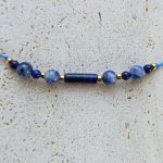 "Mari" - bransoletka z naturalnymi kamieniami. - jaspis, lapis lazuli i hematyt