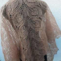 Cynamonowa chusta mgiełka