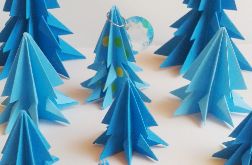 Zestaw choinek z papieru niebieski las