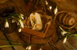 SOJOWA TABLICZKA DO SZAFY O WIOSENNYM ZAPACHU