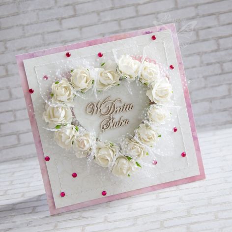 Komplet ślubny białe róże w tiulu
