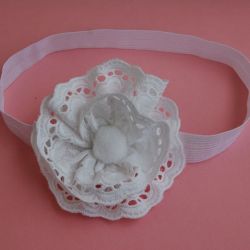Opaska niemowlęca - "W bieli koronki"