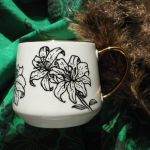 ręcznie malowany kubek z napisem LILIA - upominek dla przyjaciółki