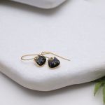 Kolczyki Kissa ze stali chirurgicznej - złoconce. - 