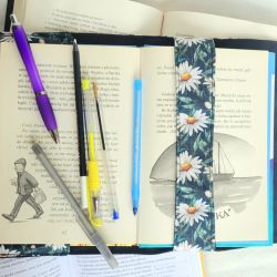 Wodoodporne etui na książkę: stokrotki