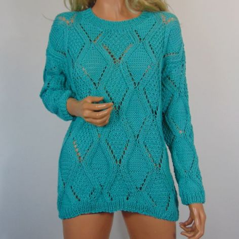 Sweter w kolorze turkusowym