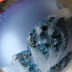 Ręcznie malowana bombka "zimowe Tatry" (3), 10 cm - Zbliżenie