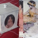Drewniana szkatułka Retro dla babci pudełko - zdjęcie przedstawia portret jednej z  dam na kremowym tle. Jest to  widok z góry zrobiony tak aby pokazać jak wygląda pokrywa pudełka. Pokrywa nie ma zatrzasku jest nakładana na górę, nie ma jednak obawy że będzie się zsuwać ponieważ górne  krawędzie zaró