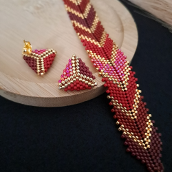 Zestaw Biżuterii "Red Chevron"
