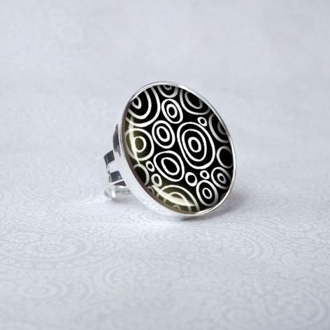 Black & White :: wyjątkowy duży pierścionek