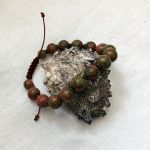 Bransoletka BOHO makrama z naturalnym Unakitem 10 mm - 
