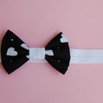 Opaska niemowlęca "Serduszka i kropeczki w czerni i bieli" - 