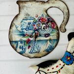 Dekoracyjny wieszak na ścianę z drewna, styl rustykalny - 