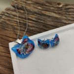 Komplet biżuterii Koci Amulet – żywica z suszonymi kwiatami - 3