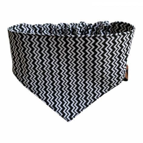 Bandana dla psa na gumce rozmiar XS (24-30) Czarno-biały zygzak
