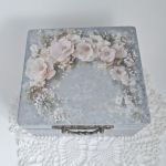 Srebrzysta szkatułka - 