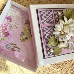 233,Kartka w pudełku na ślub z torebką