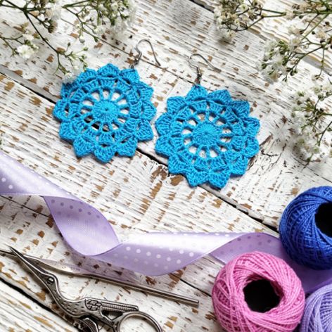 Kolczyki szydełkowe rozetki - turkus