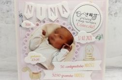 Słodka kartka z okazji narodzin córeczki ze zdjęciem i metryczką NRD 023