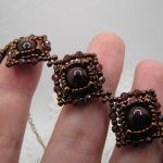 Bransoletka z granatu i koralików - 