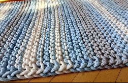 Chodnik ze sznurka, na drutach