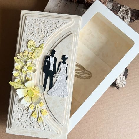 076,Kartka w pudełku na ślub z torebką-Młoda Para