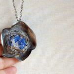 Zawieszka z kamieniem naturalnym- lapis lazuli - W skali