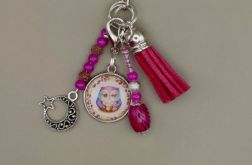 Brelok "Różowa Sowa z Księżycem" – ozdobny brelok do kluczy i torebki