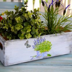 Skrzynka na kwiaty, shabby chic, lawenda