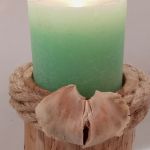 Świecznik rustykalny z drewna z odzysku - Troszkę tropiku
