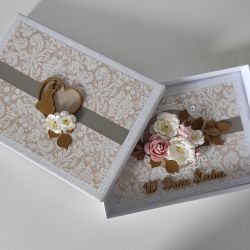 Kartka na ślub A5 w pudełku kwiaty 