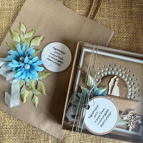 213,Kartka w pudełku na ślub w stylu rustykalnym z torebką