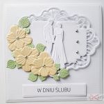 Kartka W DNIU ŚLUBU biało-brzoskwiniowa - Kartka na Ślub z brzoskwiniowymi kwiatami