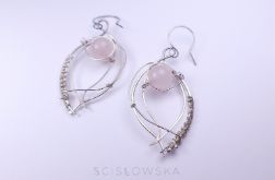 Srebrne kolczyki liście z kryształem górskim