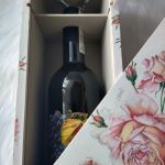 pudełko na wino - wysuwane wieczko i uchwyt - wnętrze