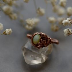 Maja - pierścień z szklanym kryształkiem