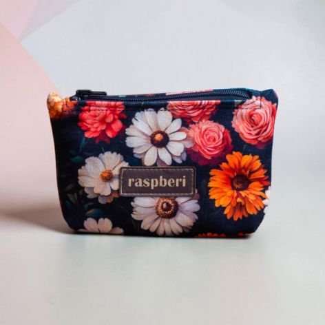 Etui na klucze z czarnego weluru w kolorowe kwiaty – handmade I