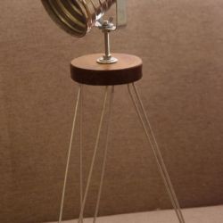 Lampka biurkowa tripod metal