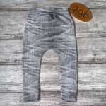 Baggy przecierany jeans rozmiar 104 - 